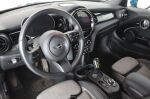 Mini Hatchback 2023 Sininen