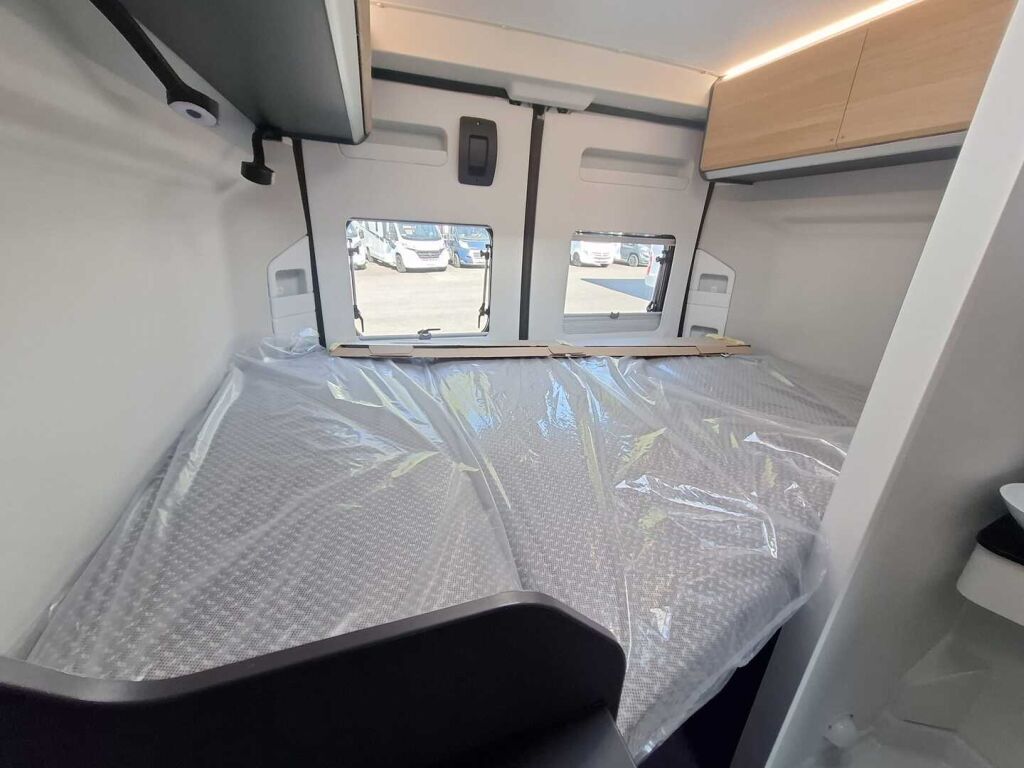 Adria TWIN 540 SPB 2025 Valkoinen