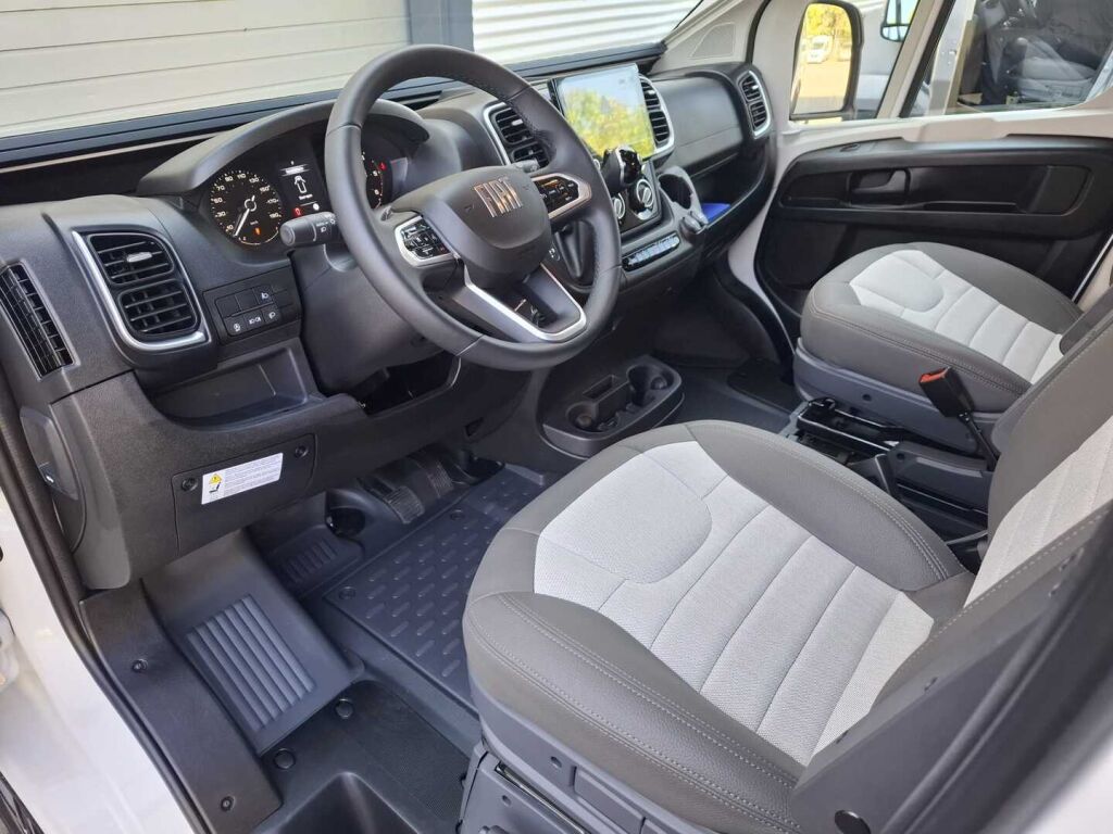 Adria TWIN 540 SPB 2025 Valkoinen