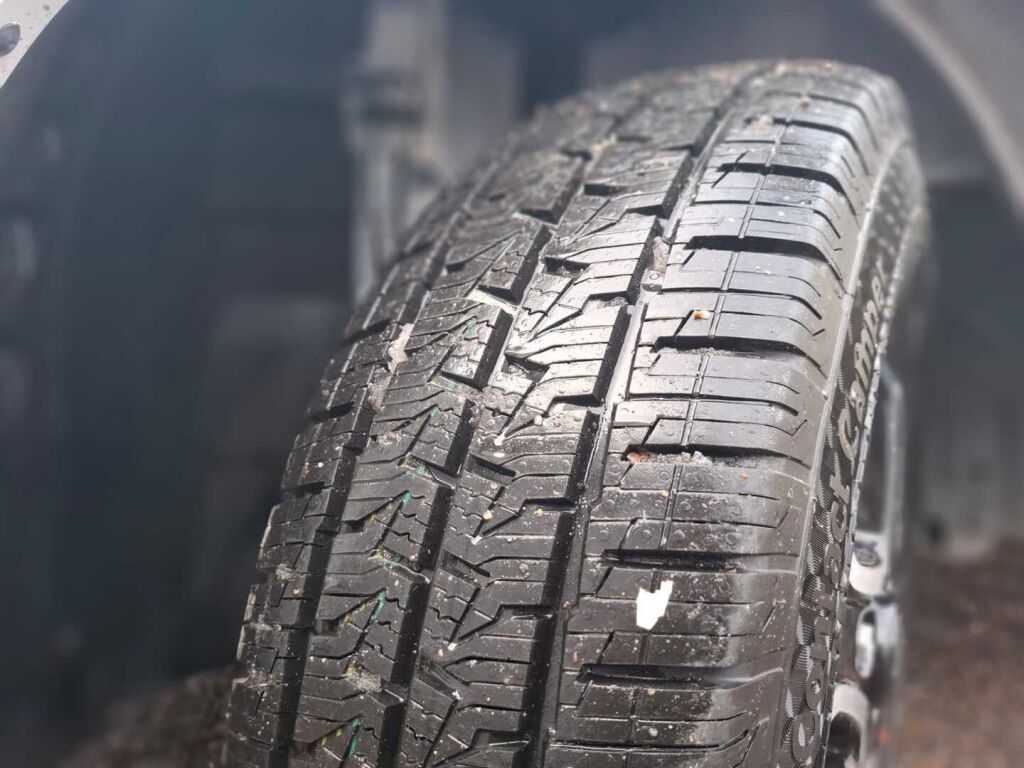 Adria TWIN 640 SLB 2025 Valkoinen