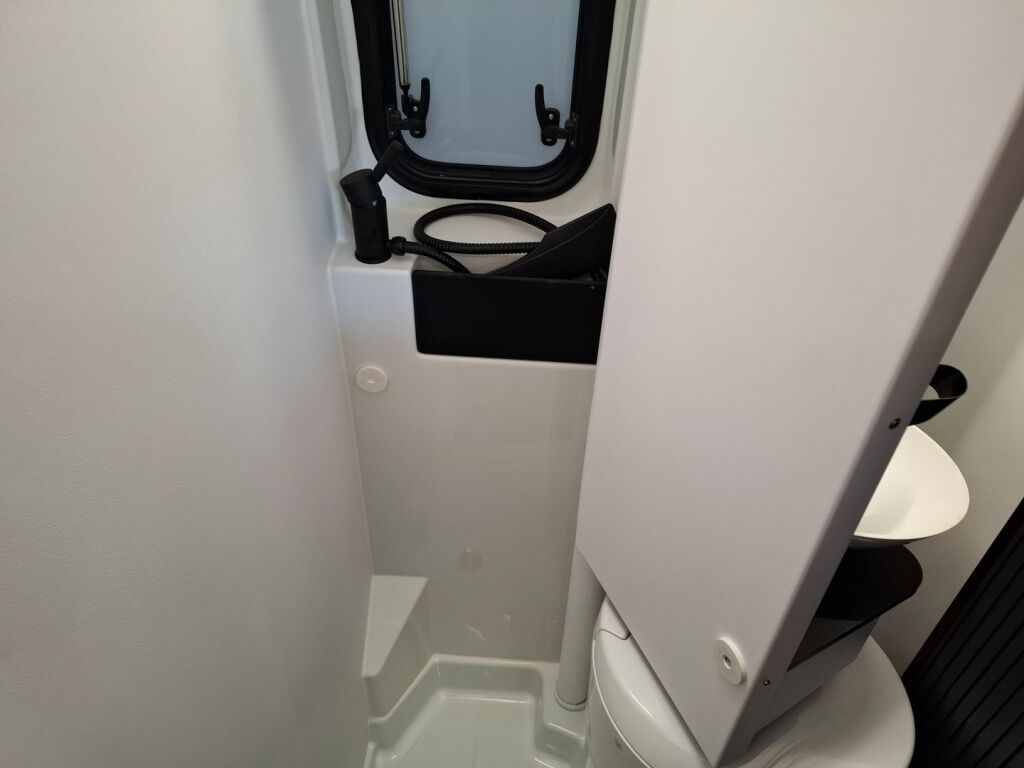 Adria TWIN 540 SPB 2025 