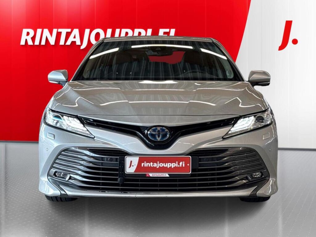 Toyota Camry 2021 Hopea