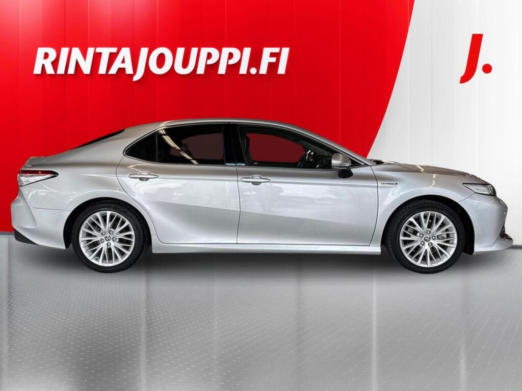 Toyota Camry 2021 Hopea