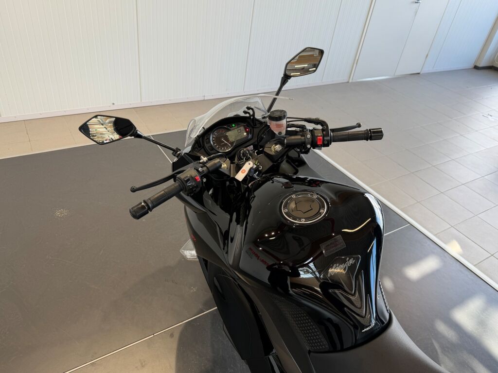 Kawasaki Z 2012 