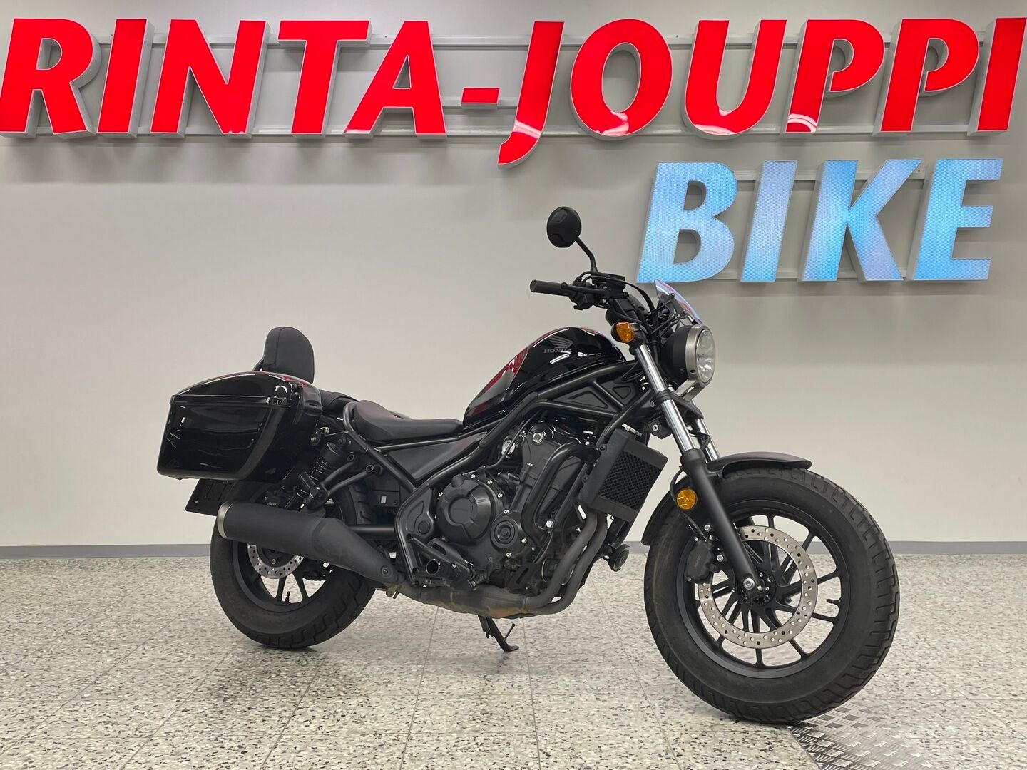 Honda REBEL