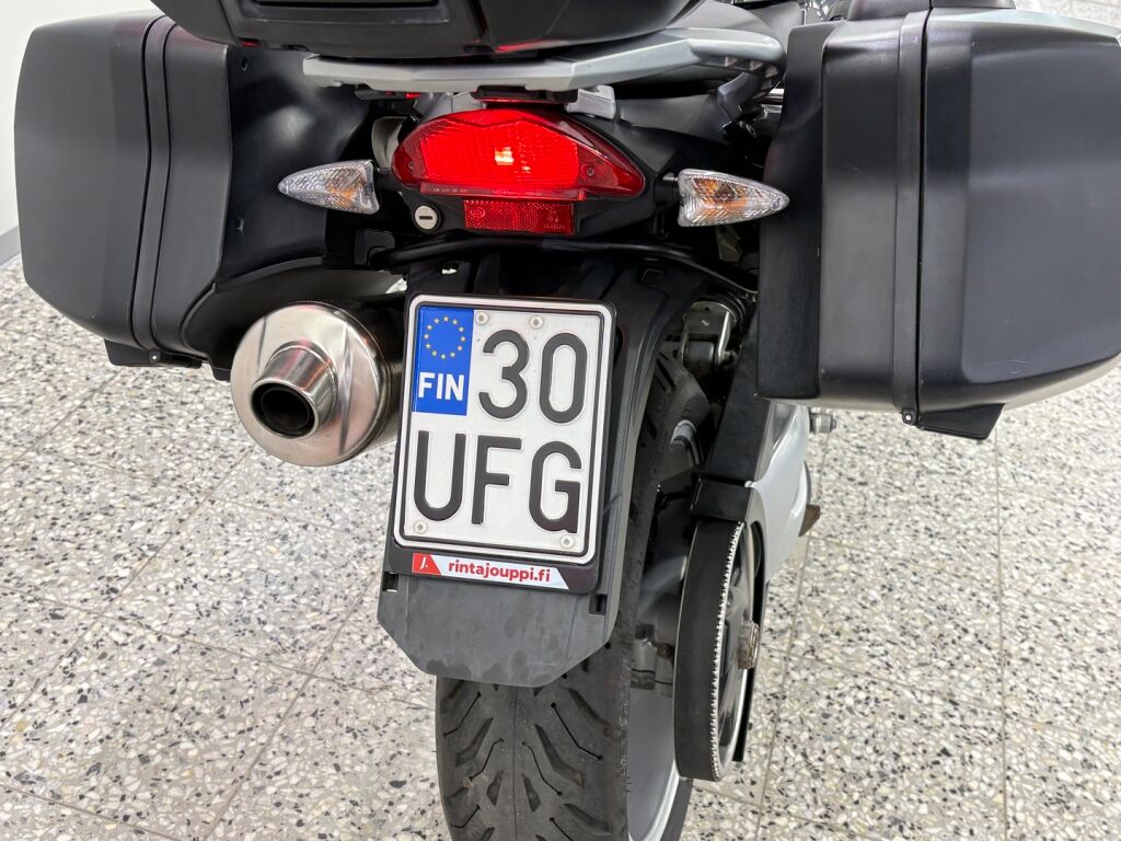 BMW F 2013 Harmaa