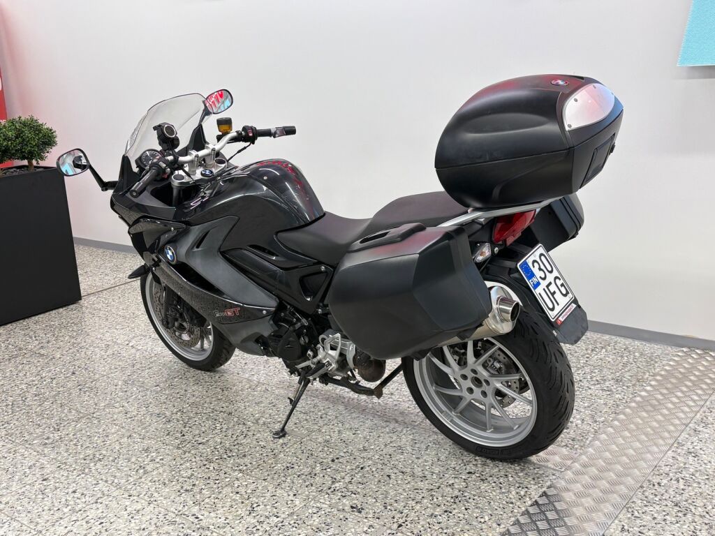 BMW F 2013 Harmaa