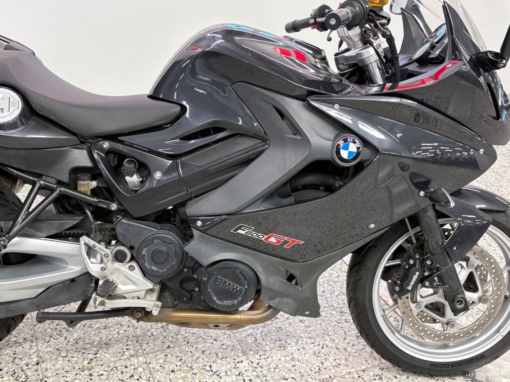 BMW F 2013 Harmaa