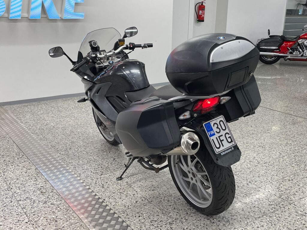 BMW F 2013 Harmaa