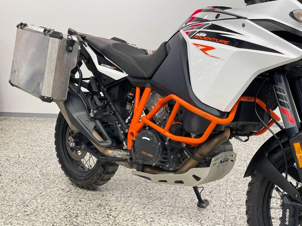 Ktm 1090 2019 