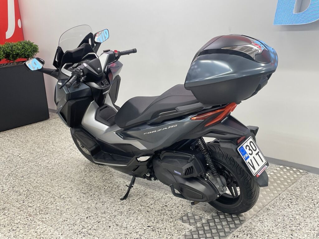 Honda FORZA 2023 