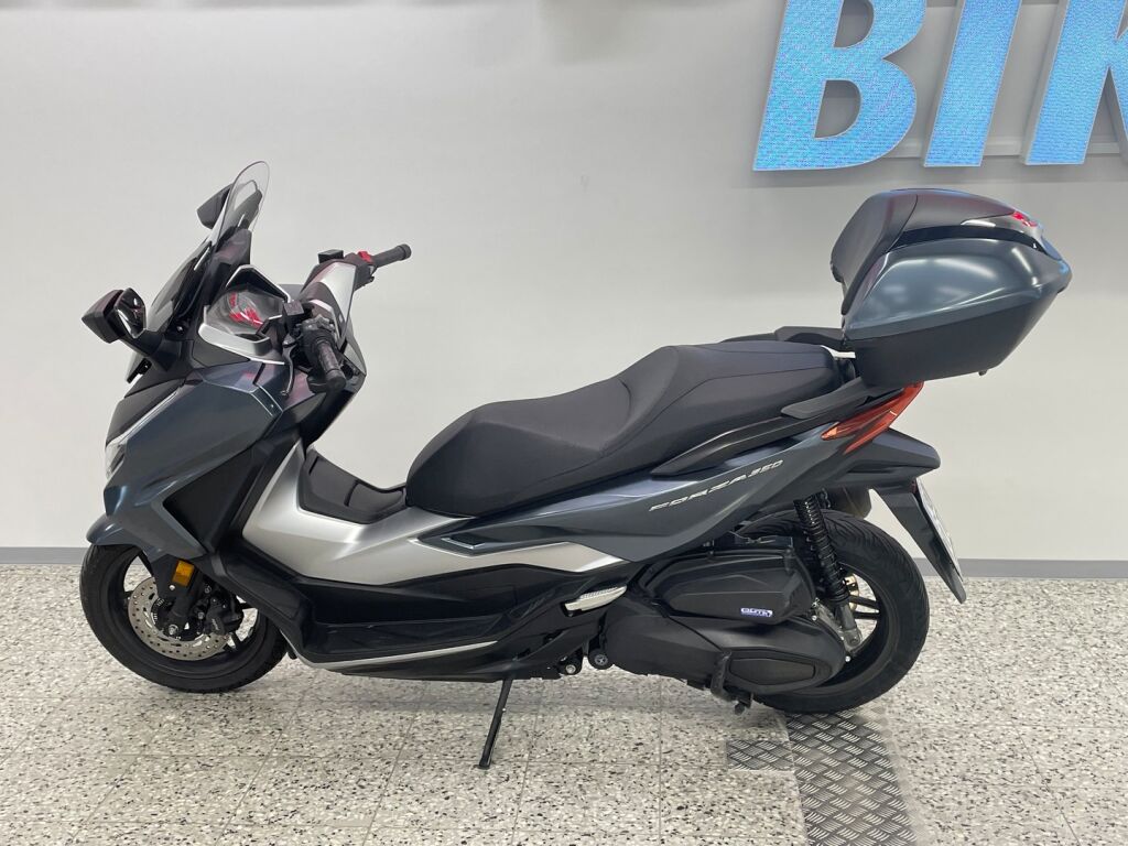 Honda FORZA 2023 