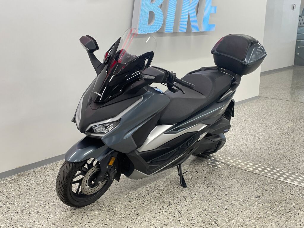 Honda FORZA 2023 