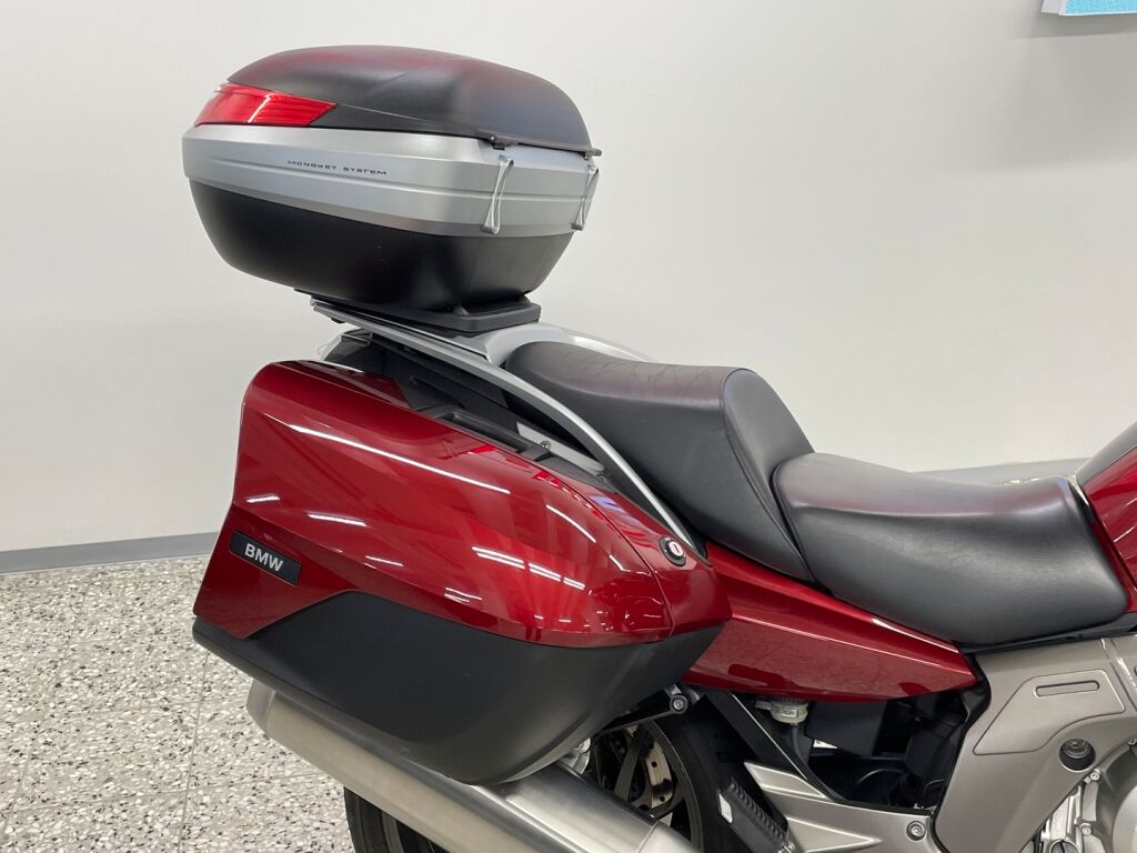 BMW K 2012 Punainen