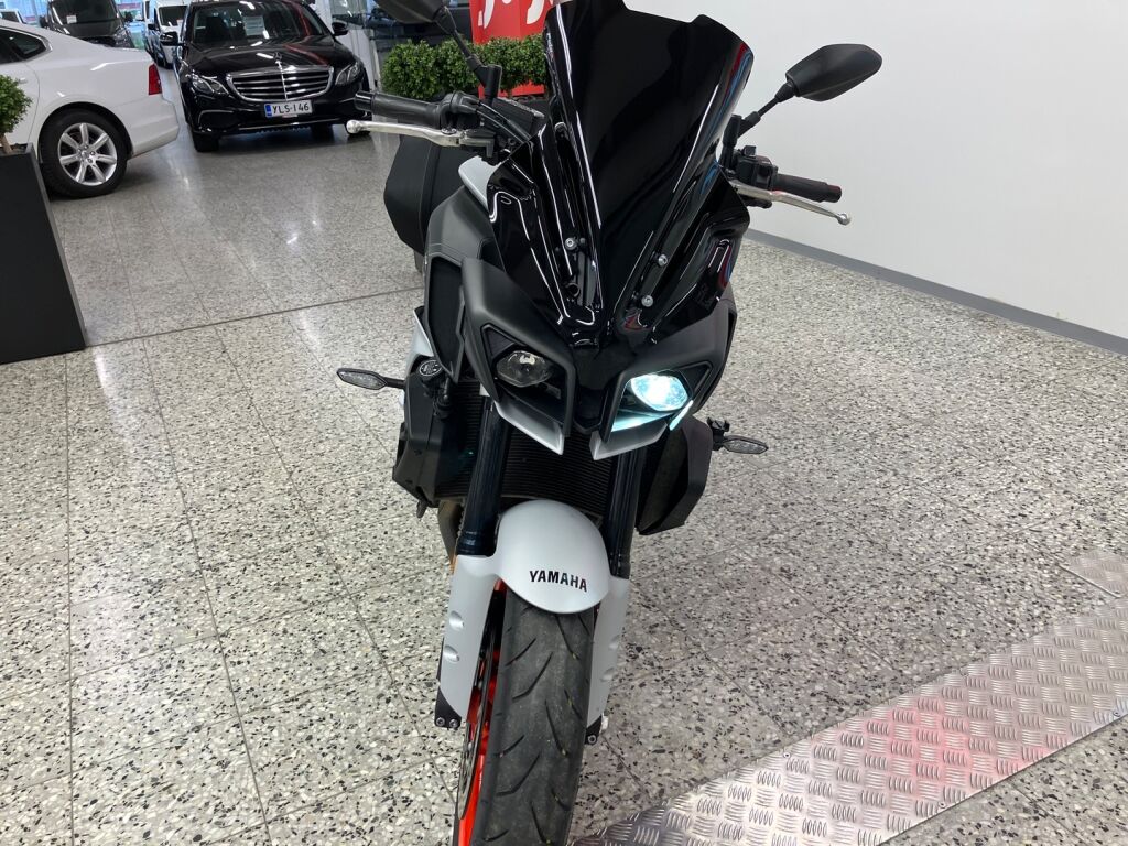 Yamaha MT-10 2021 