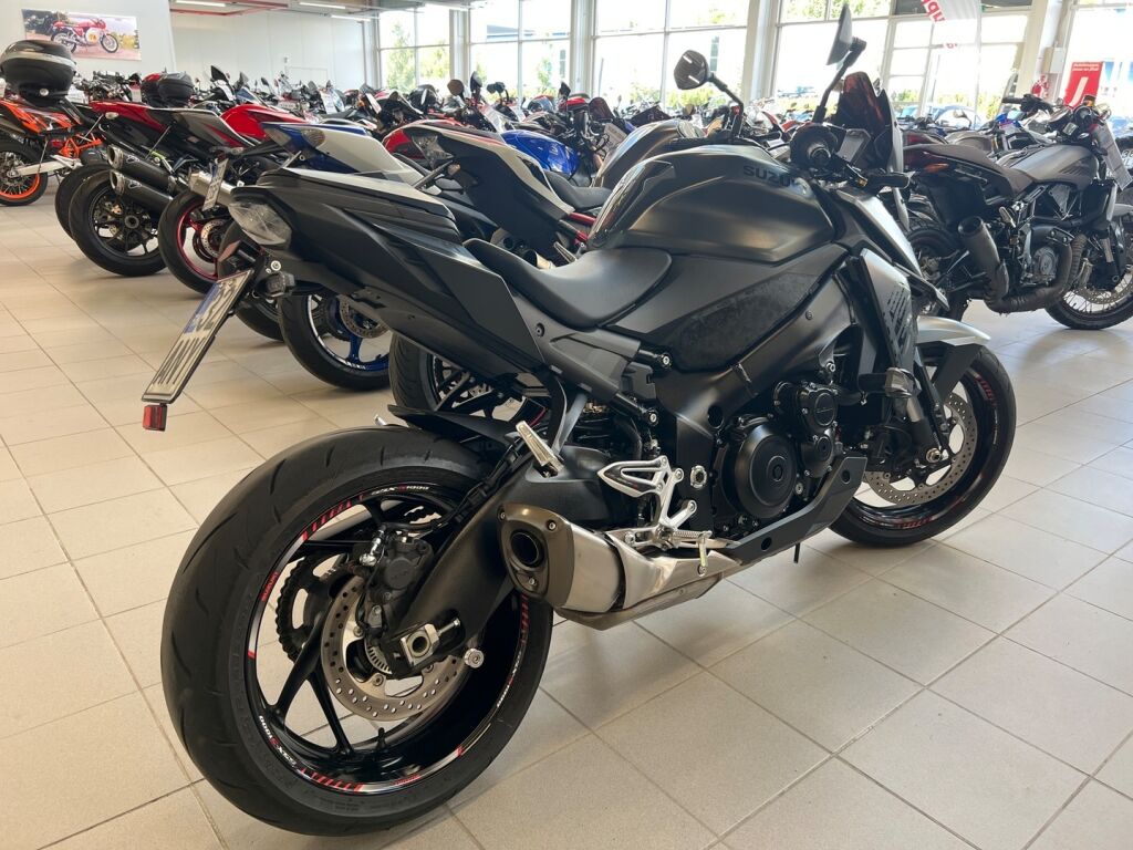 Suzuki GSX-S 2022 