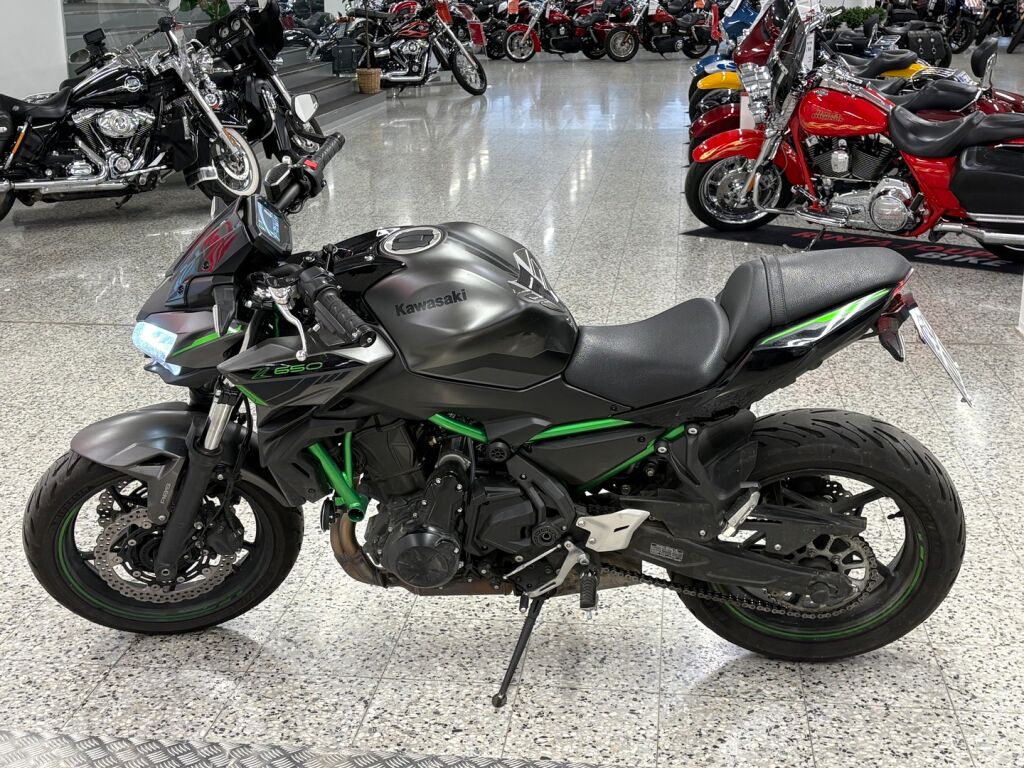 Kawasaki Z 2023 