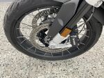 BMW R 2023 Musta