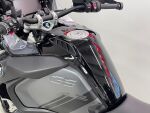 BMW R 2023 Musta