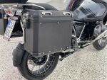 BMW R 2023 Musta