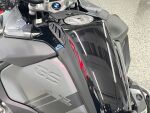 BMW R 2023 Musta