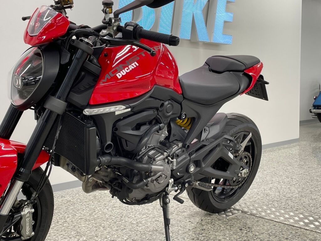 Ducati MONSTER 2021 