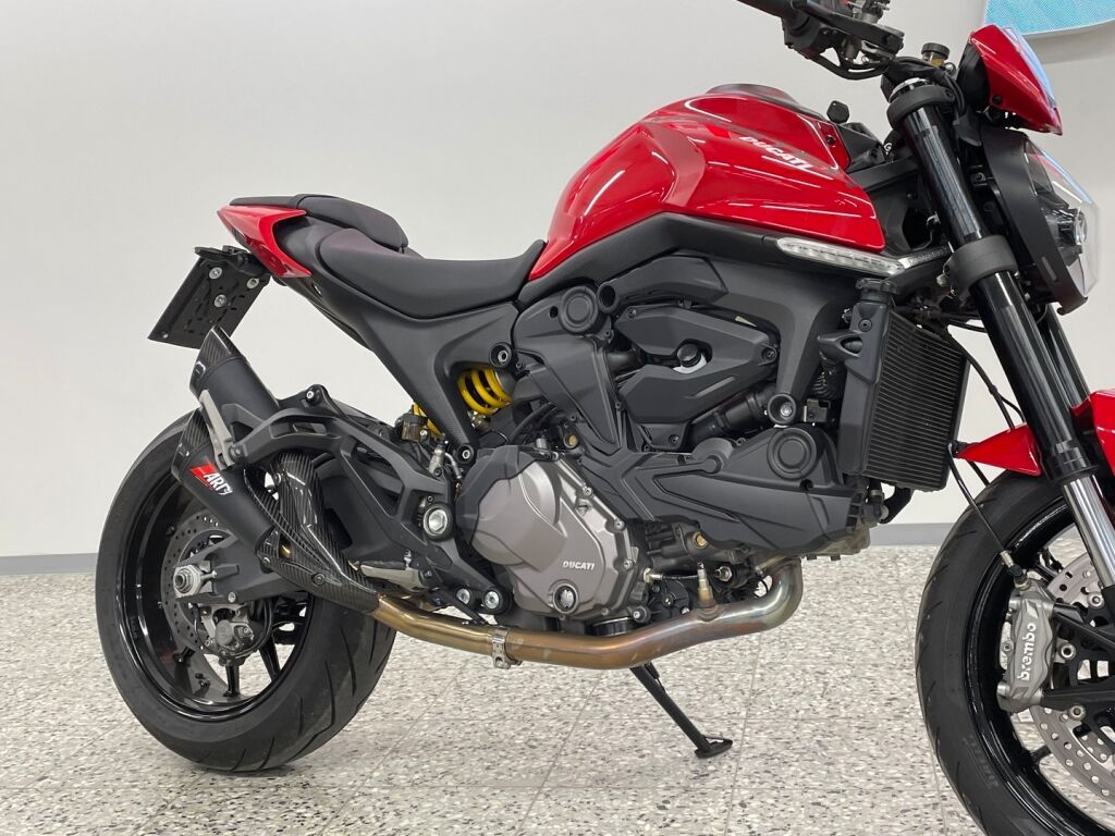 Ducati MONSTER 2021 