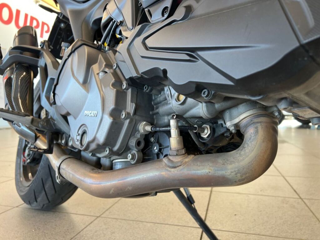 Ducati MONSTER 2021 