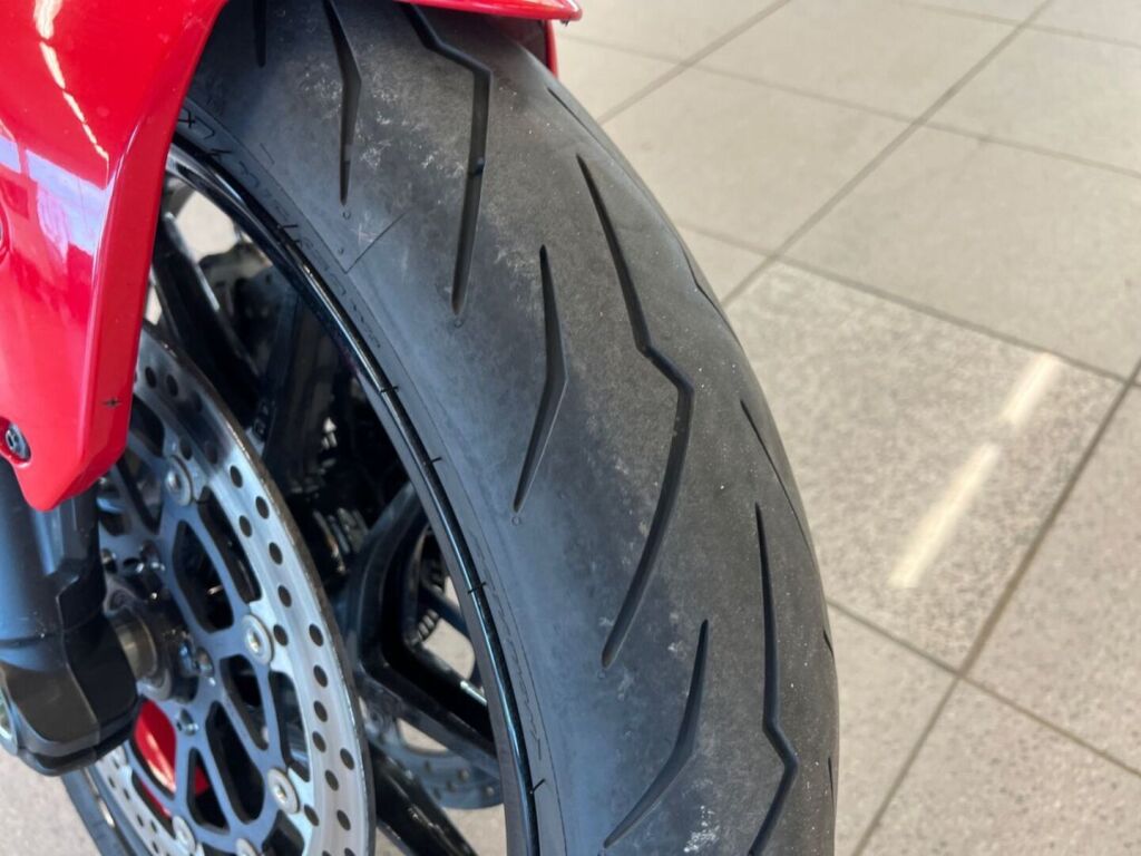 Ducati MONSTER 2021 