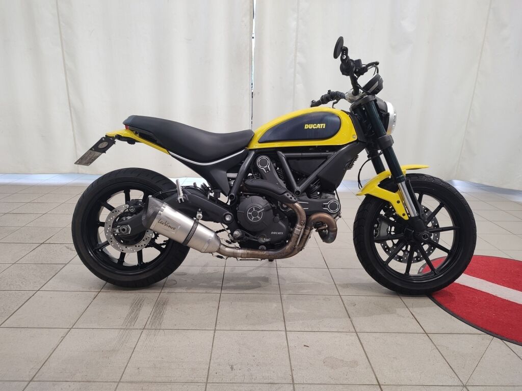Ducati Scrambler 2015 Keltainen