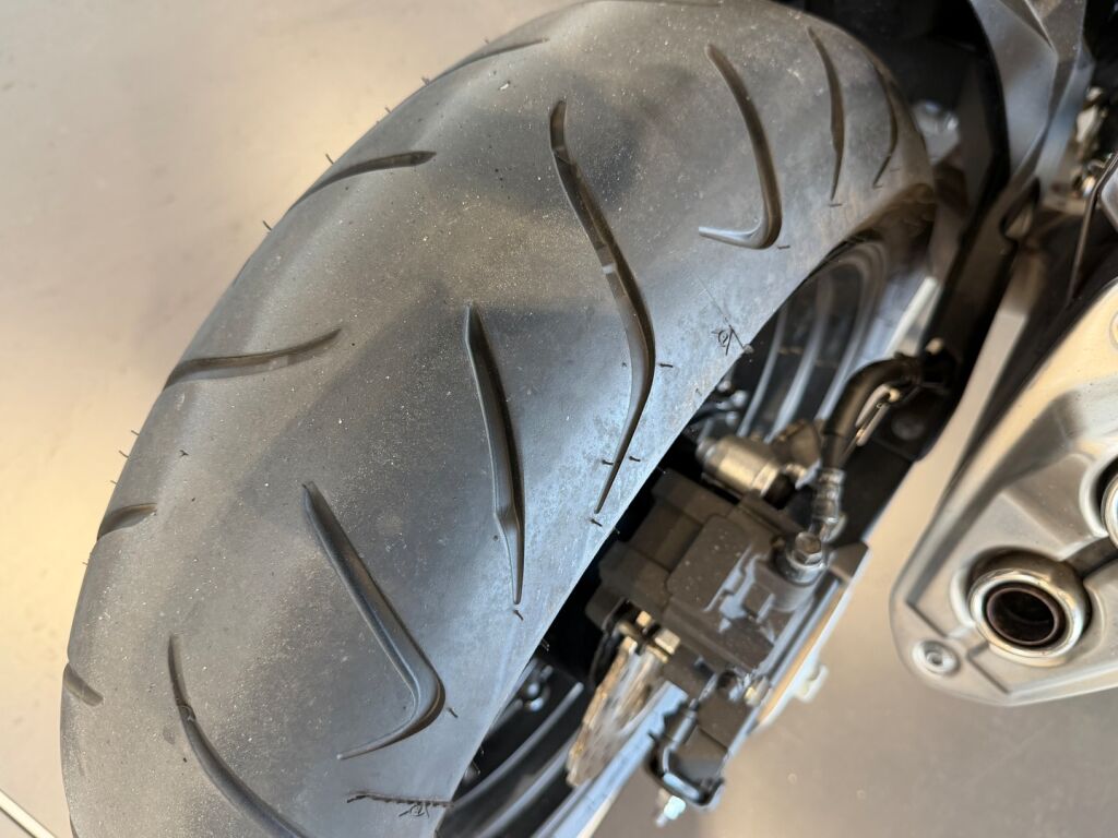 Kawasaki Z 2017 Musta