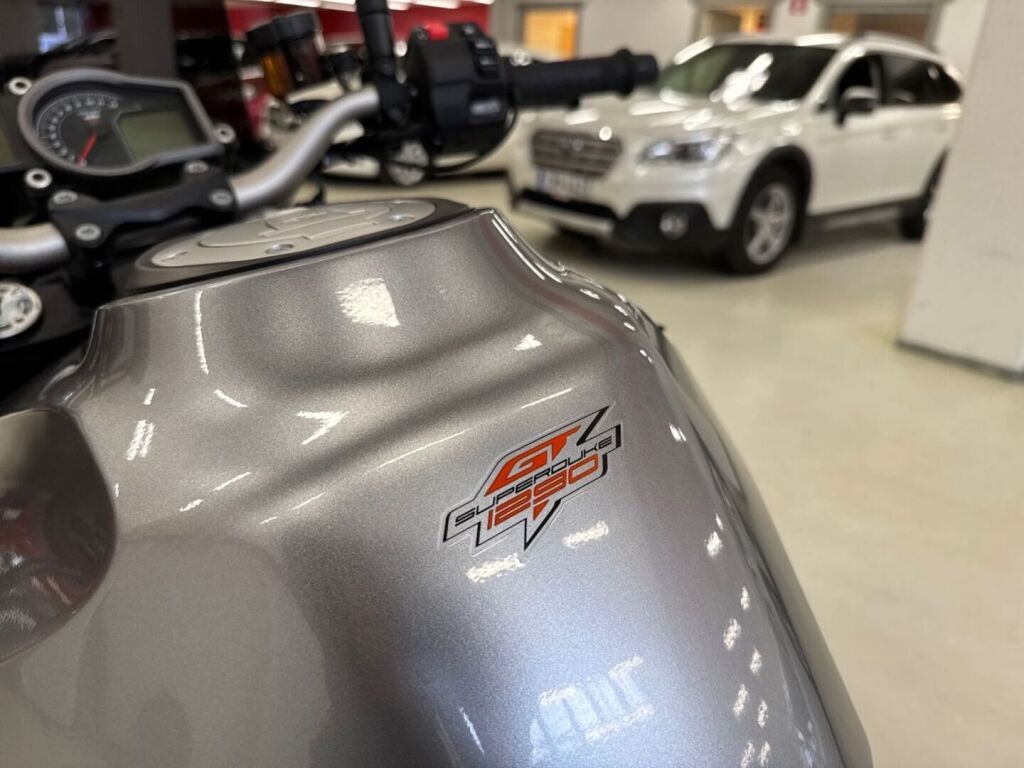 Ktm 1290 2017 Harmaa