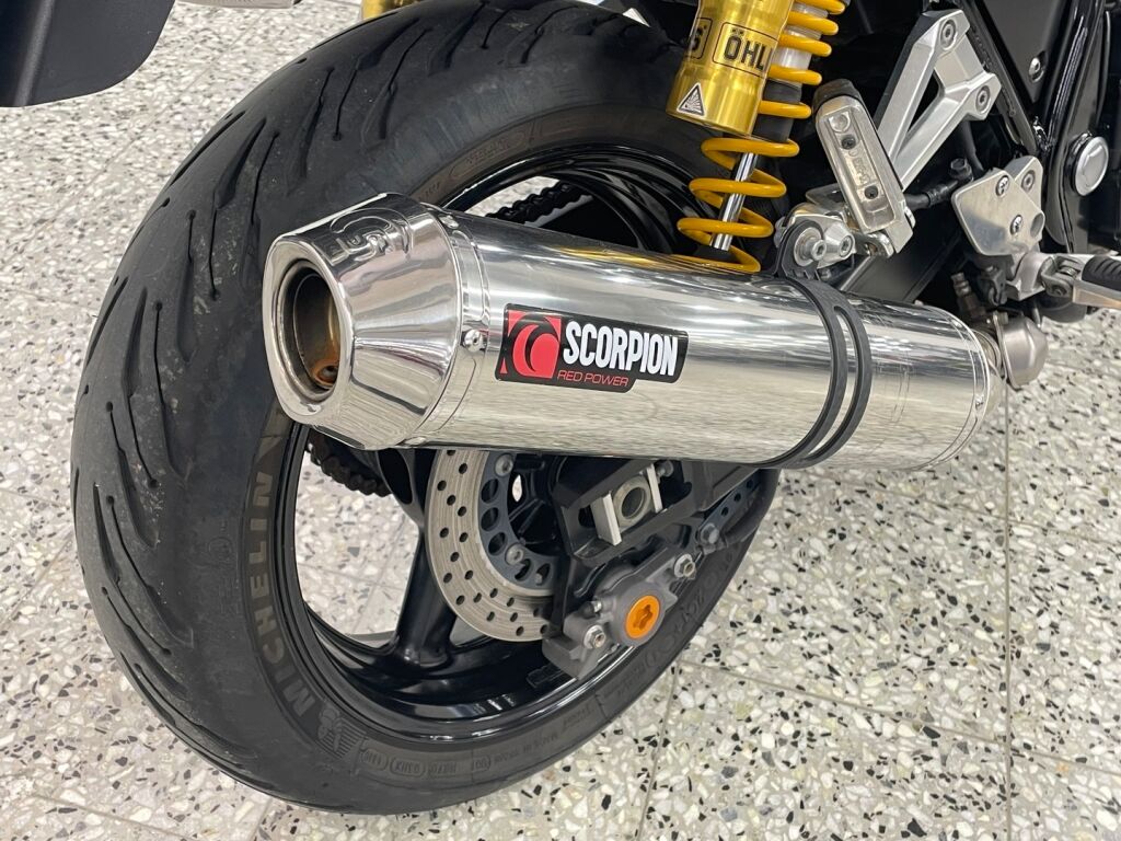 Yamaha XJR 2011 