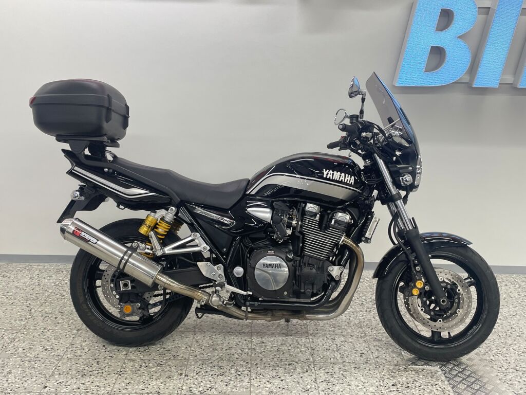 Yamaha XJR 2011 