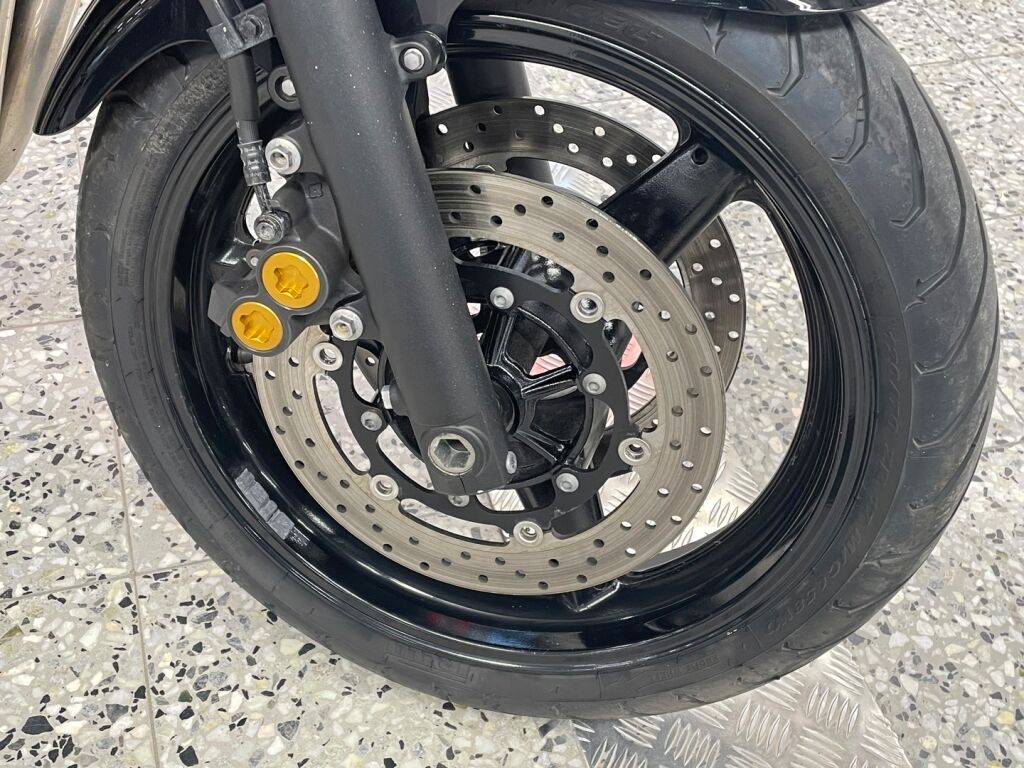 Yamaha XJR 2011 