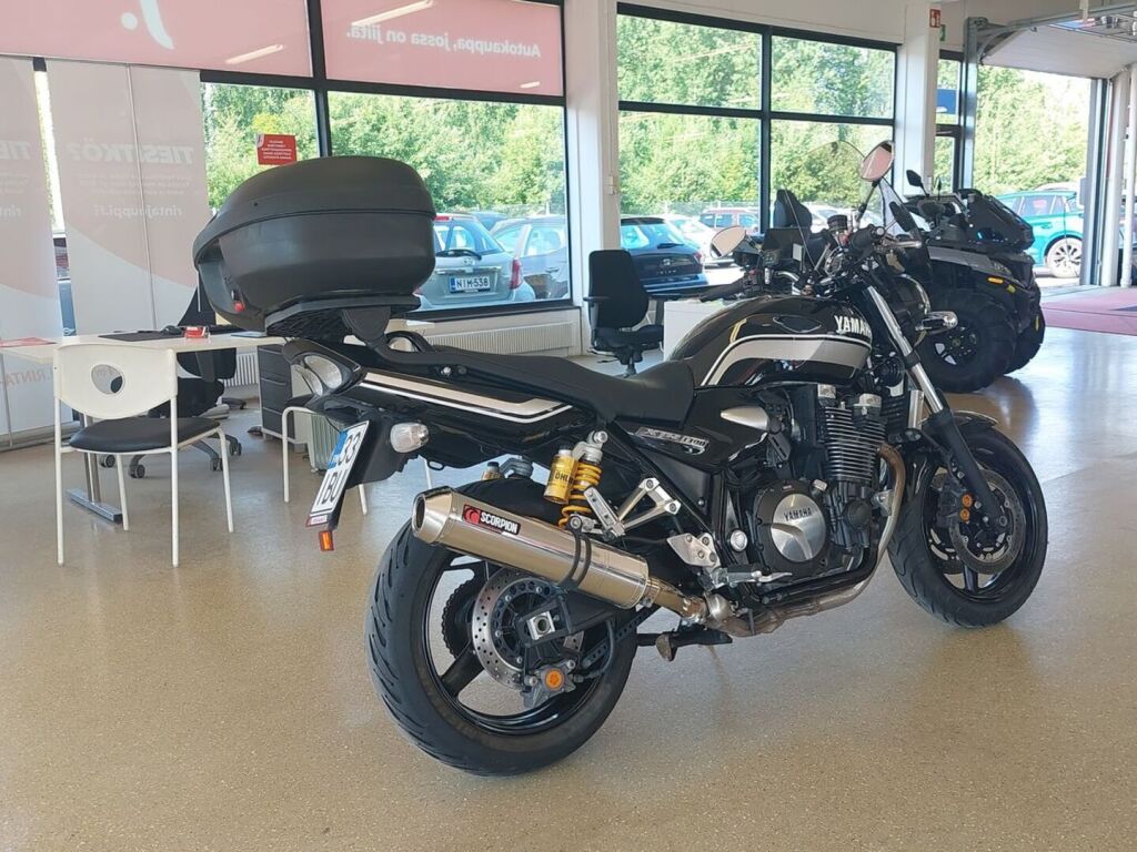Yamaha XJR 2011 