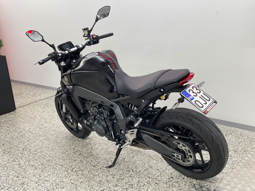 Yamaha MT-09 2024 