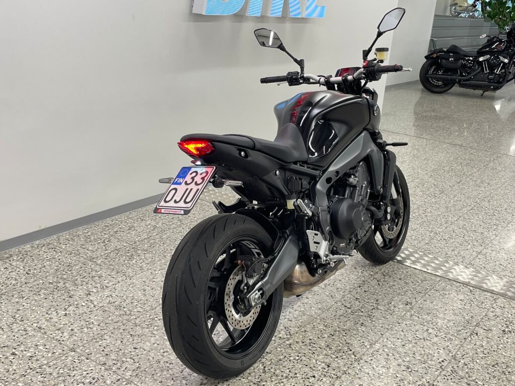Yamaha MT-09 2024 