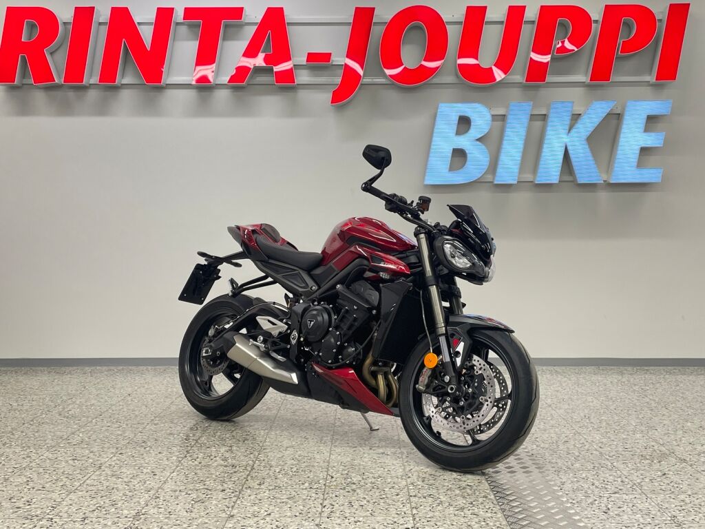 Triumph STREET TRIPLE 2025 