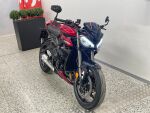 Triumph STREET TRIPLE 2025 