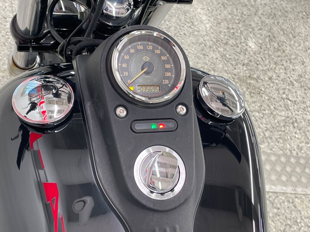 Harley-davidson DYNA 2014 