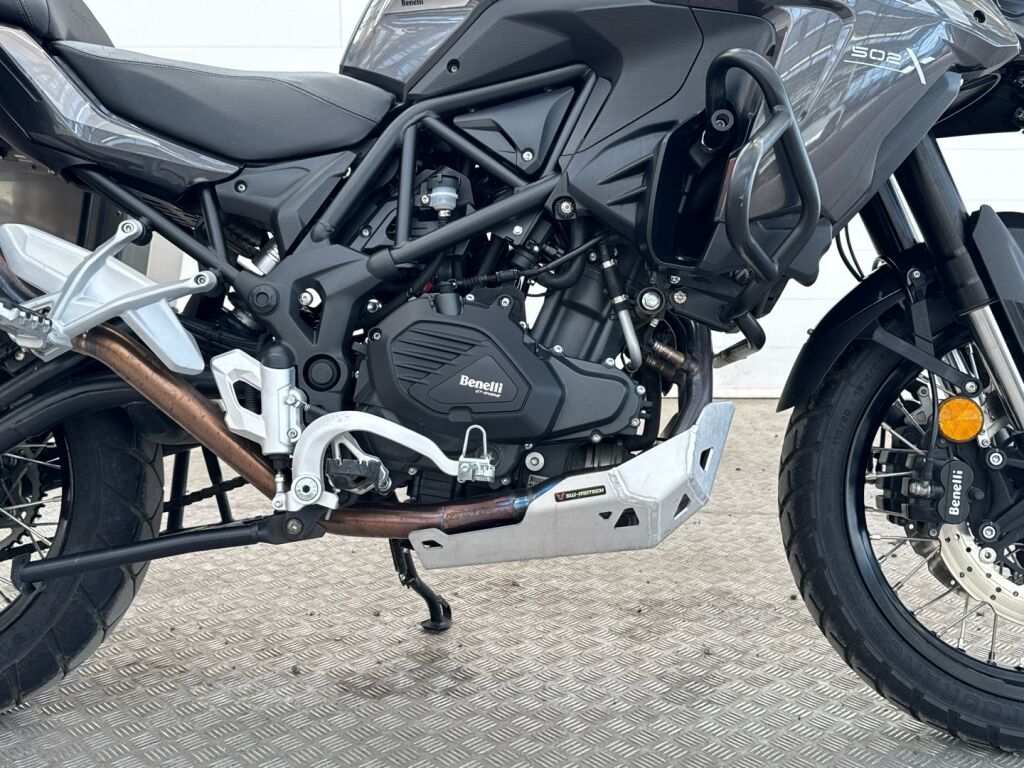 Benelli TRK 2022 