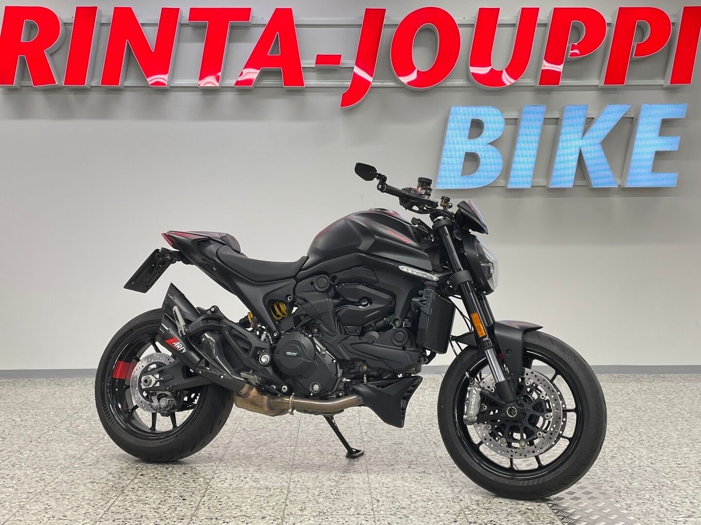 Ducati MONSTER