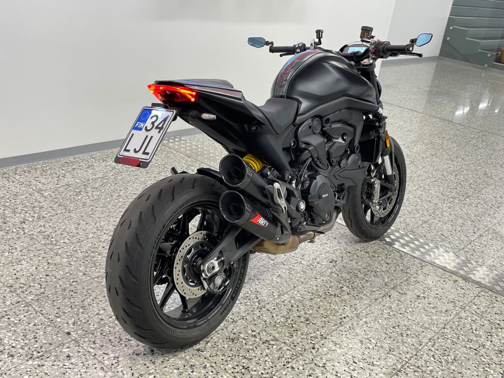 Ducati MONSTER 2022 