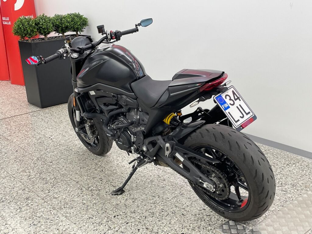 Ducati MONSTER 2022 