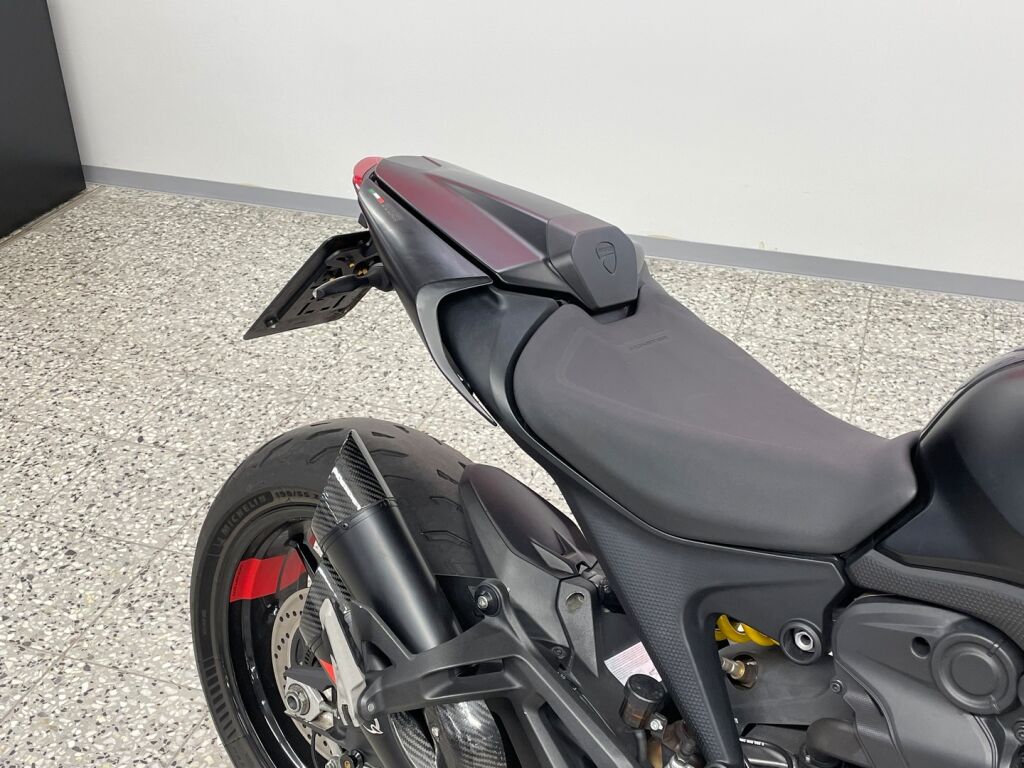 Ducati MONSTER 2022 
