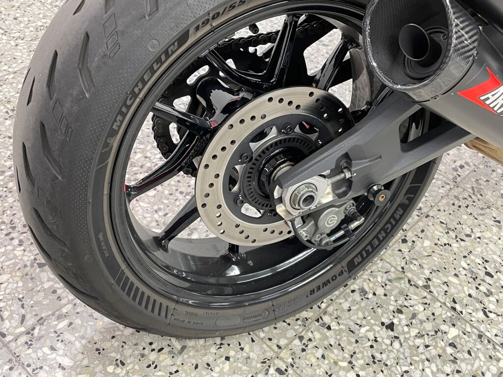 Ducati MONSTER 2022 
