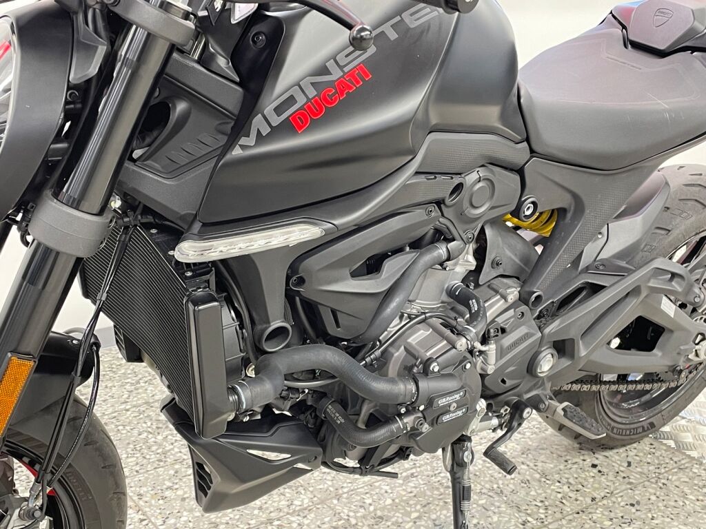 Ducati MONSTER 2022 