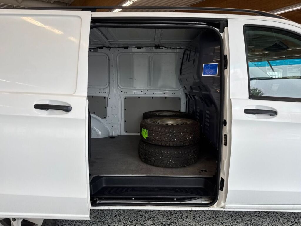 Mercedes-Benz Vito 119CDI keskipitkä Aut 2019, kuva 6/23
