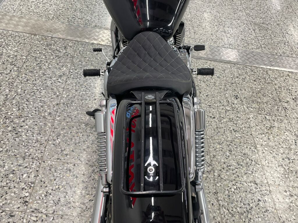 Triumph AMERICA 2013 